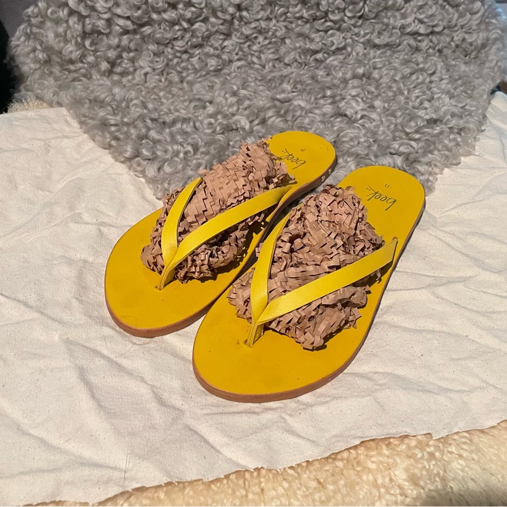 Beek Seabird Leather Thong Sandals yellow sz 9 worn twice